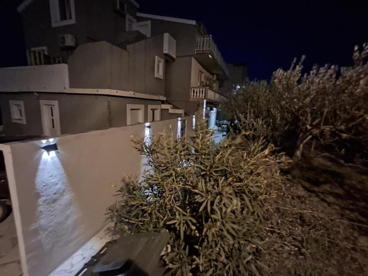 Apartment L&L 시베니크 외부 사진